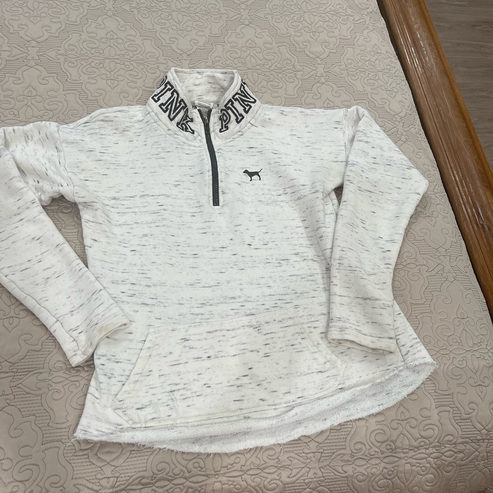 Pink Victoria’s Secret pullover - Picture 6 of 11